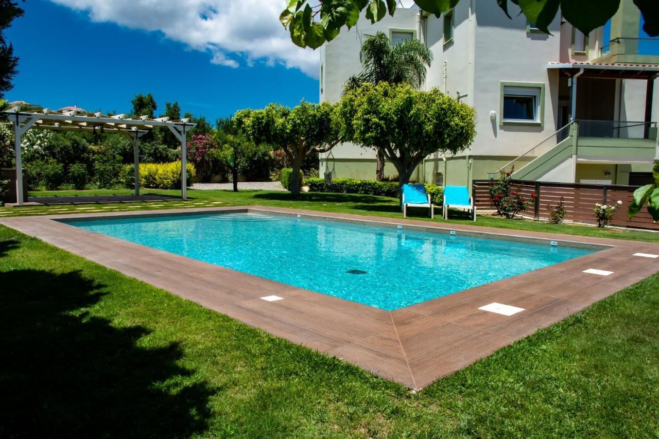 Villa Dimokratia