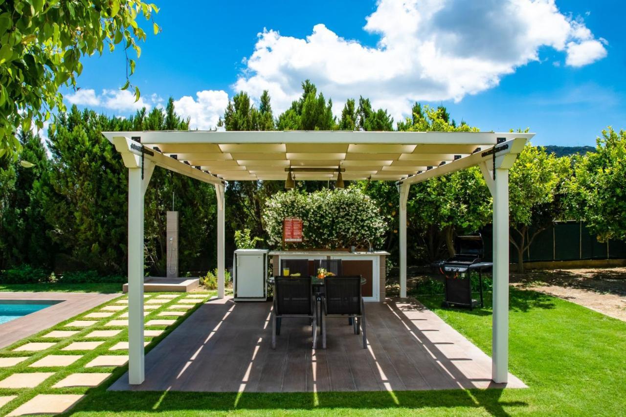 Dimokratia Villa Kolymbari